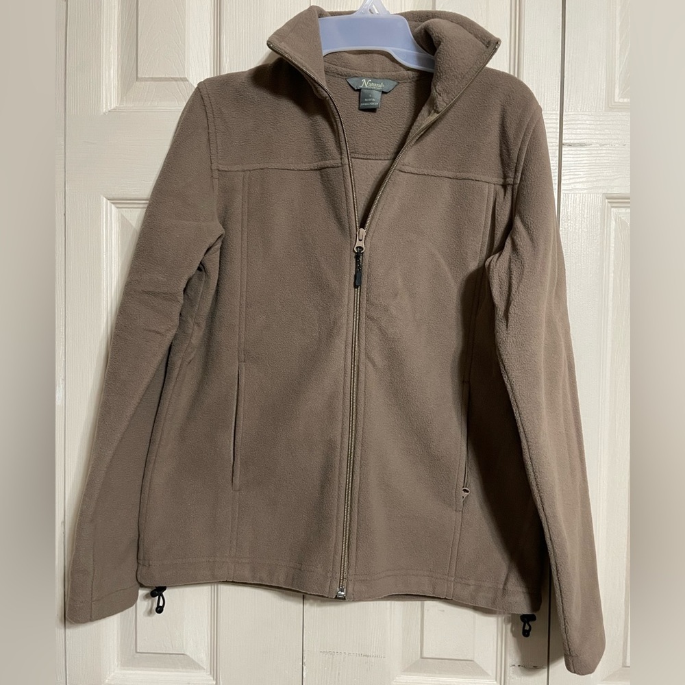 Women’s Natural Reflections Small brown fleece jacket from Bass Pro Shop